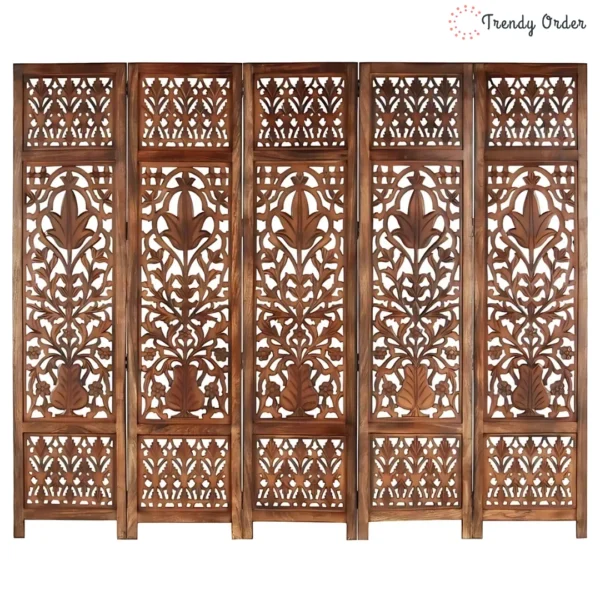 Imperial Carved Room Divider with Lotus Leaf Pattern Design Imperial Carved Room Divider with Lotus Leaf Pattern Design