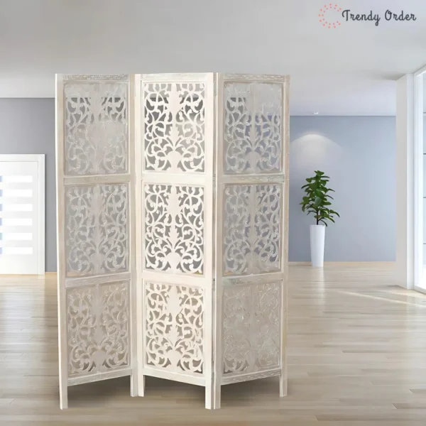 Palmetto Carved Room Divider with Whitewashed Finish Palmetto Carved Room Divider with Whitewashed Finish