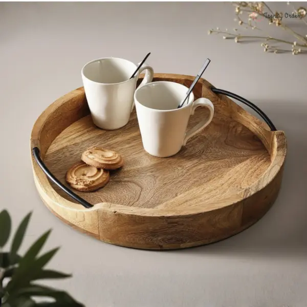 Round Wooden Serving Tray with Metal Handles Round Wooden Serving Tray with Metal Handles