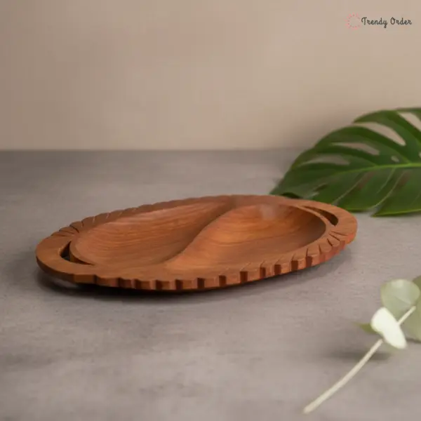 Oval Wooden Dry Fruit Tray