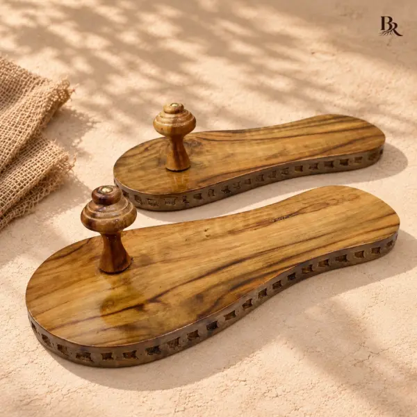 Carved Edge Teak Wood Khadau